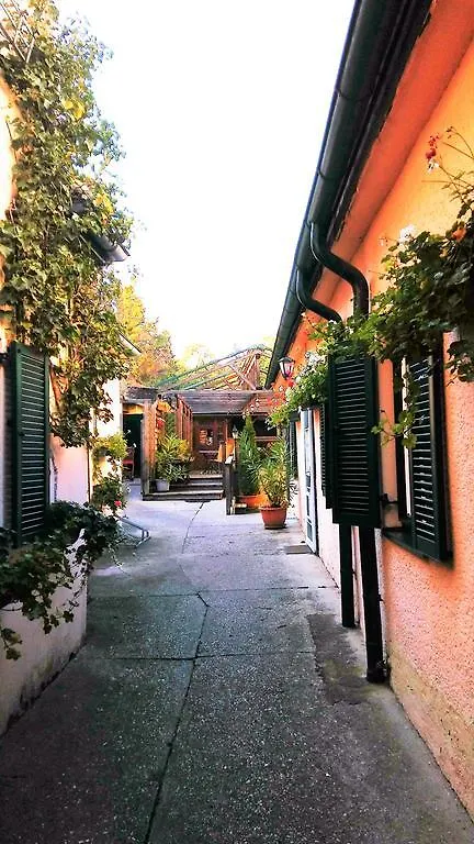 Hotel Schneider-Goessl Viena 3*,  Austria