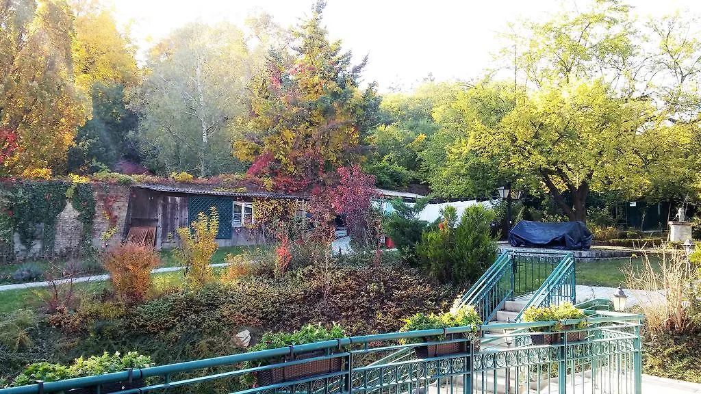 וינה Hotel Schneider-Goessl מלון דירות